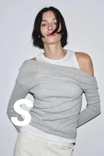 ZARA 더블 레이어풍 비대칭 T셔츠 S