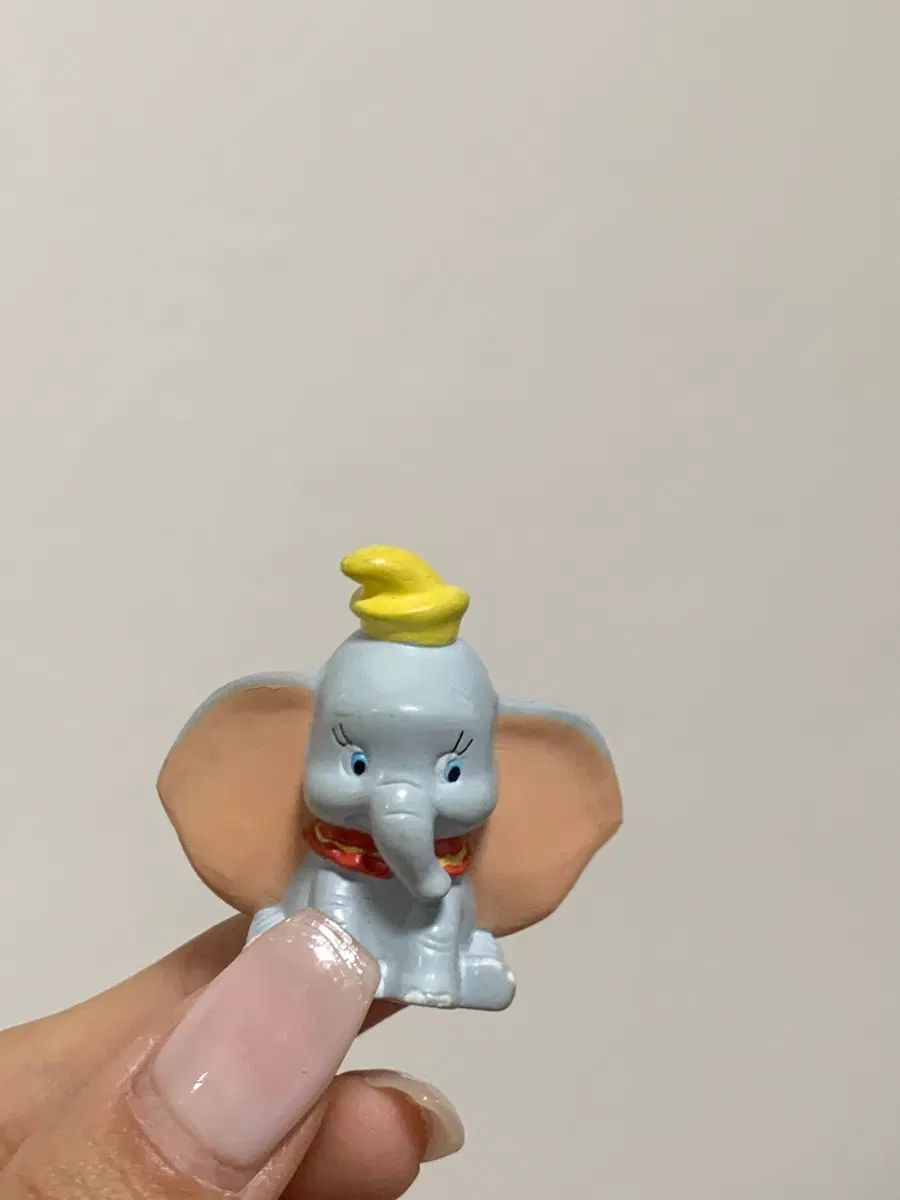디즈니 덤보 미니 피규어