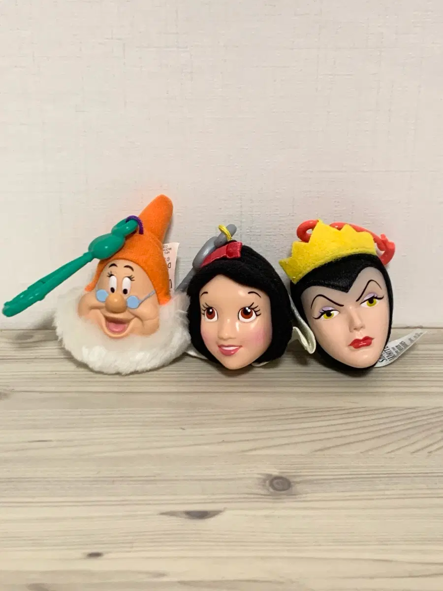 디즈니 백설공주와 일곱 난쟁이 키링