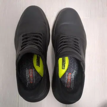 SKECHERS Slip-ins 26cm