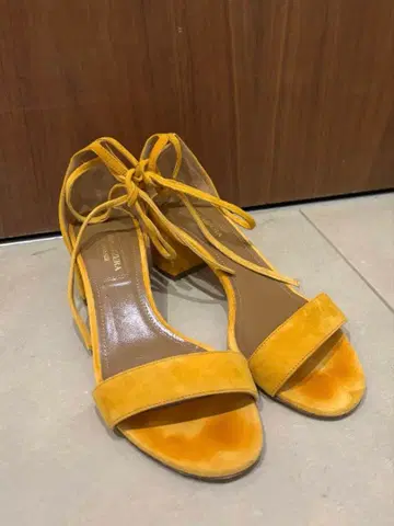 AQUAZZURA 샌들