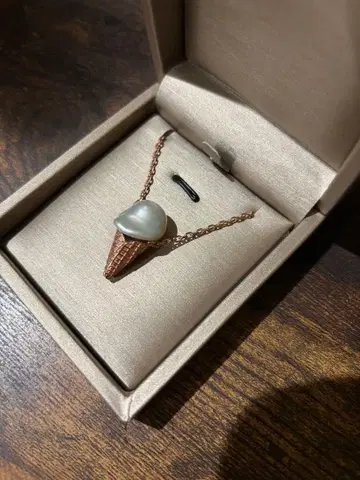 담수 펄 아이스크림 목걸이