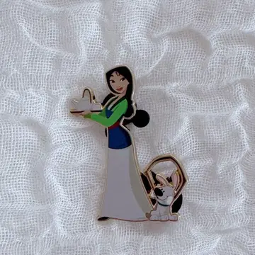 디즈니 뮬란 d23 한정품 핀 배지