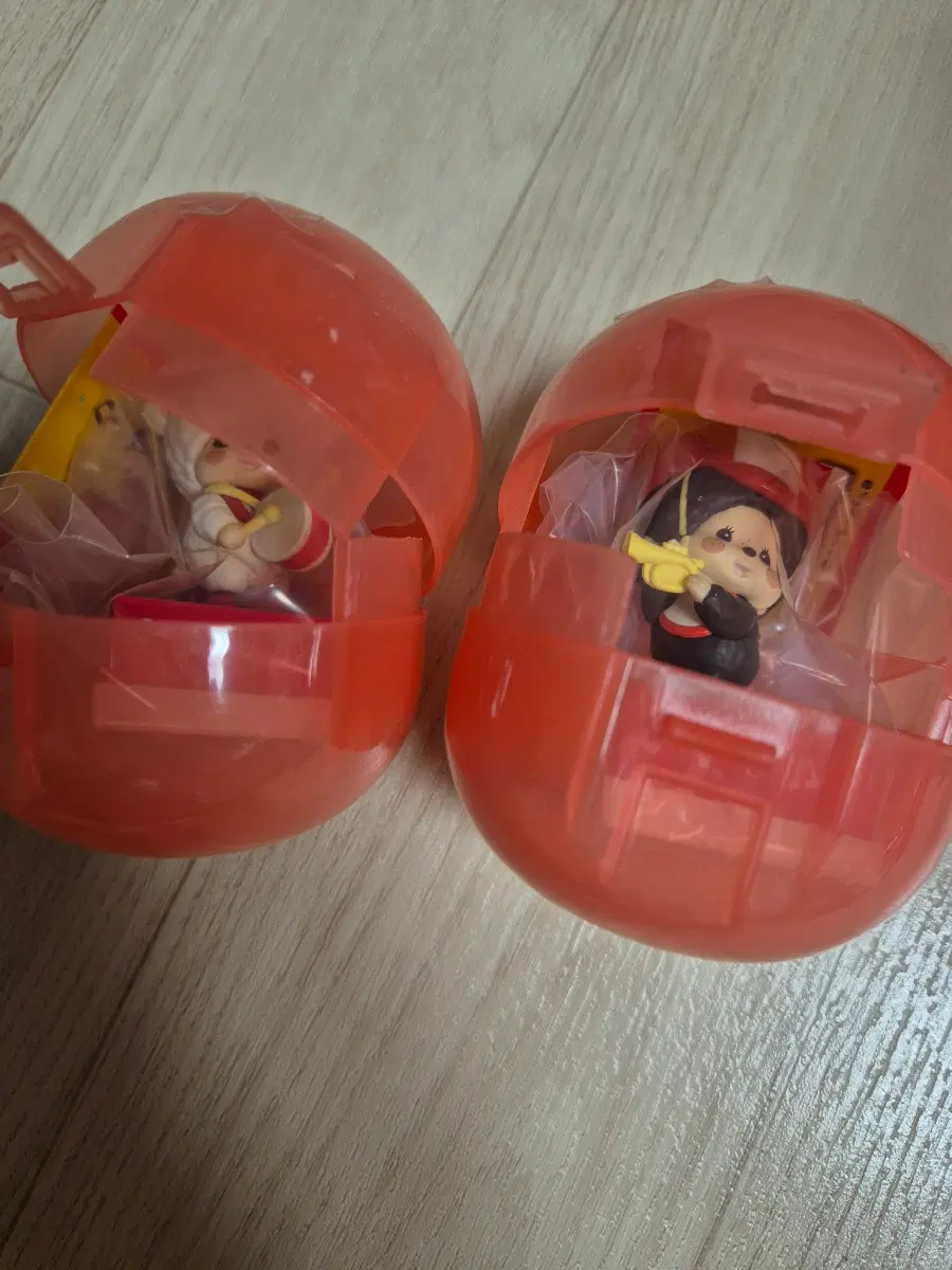 새제품 몬치치가챠
