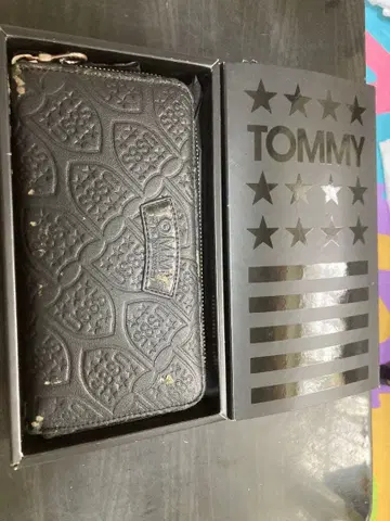 TOMMY 장지갑과 키링 세트