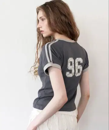 ROCKCAKE 스포츠 96 레이스 크롭 탑 차콜