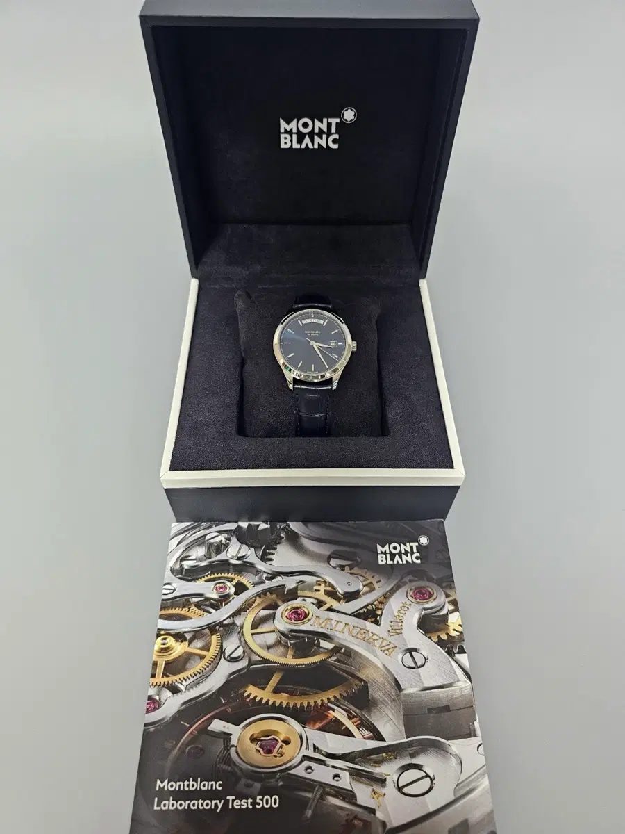 몽블랑 헤리티지 크로노메트리 오토 청판 가죽 시계 38mm