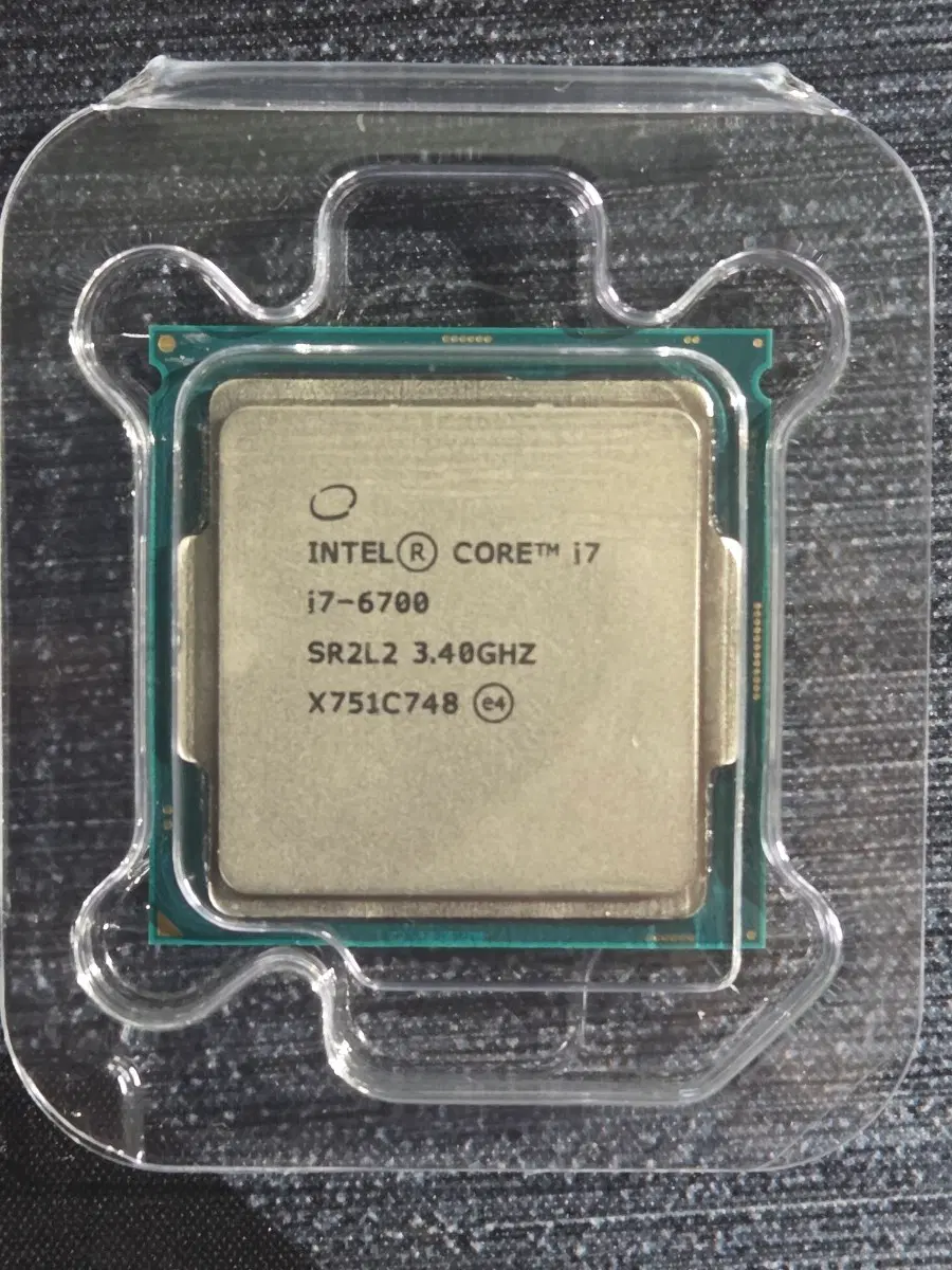 인텔 코어 i7-6700 CPU