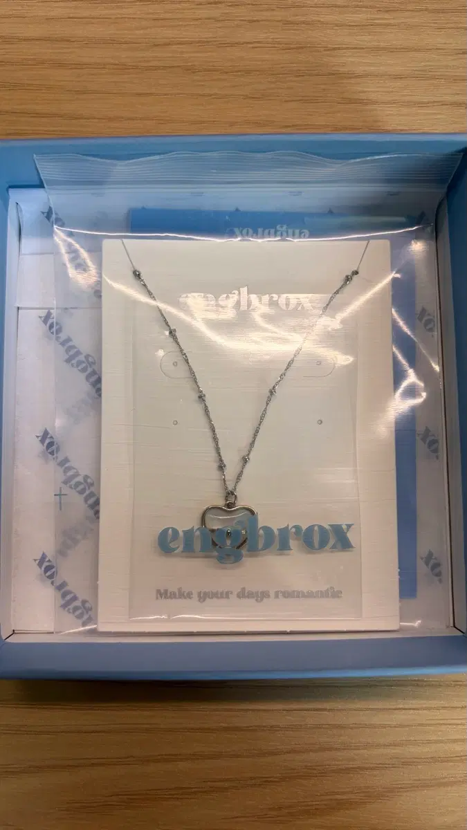 앵브록스 목걸이 holiday heart necklace