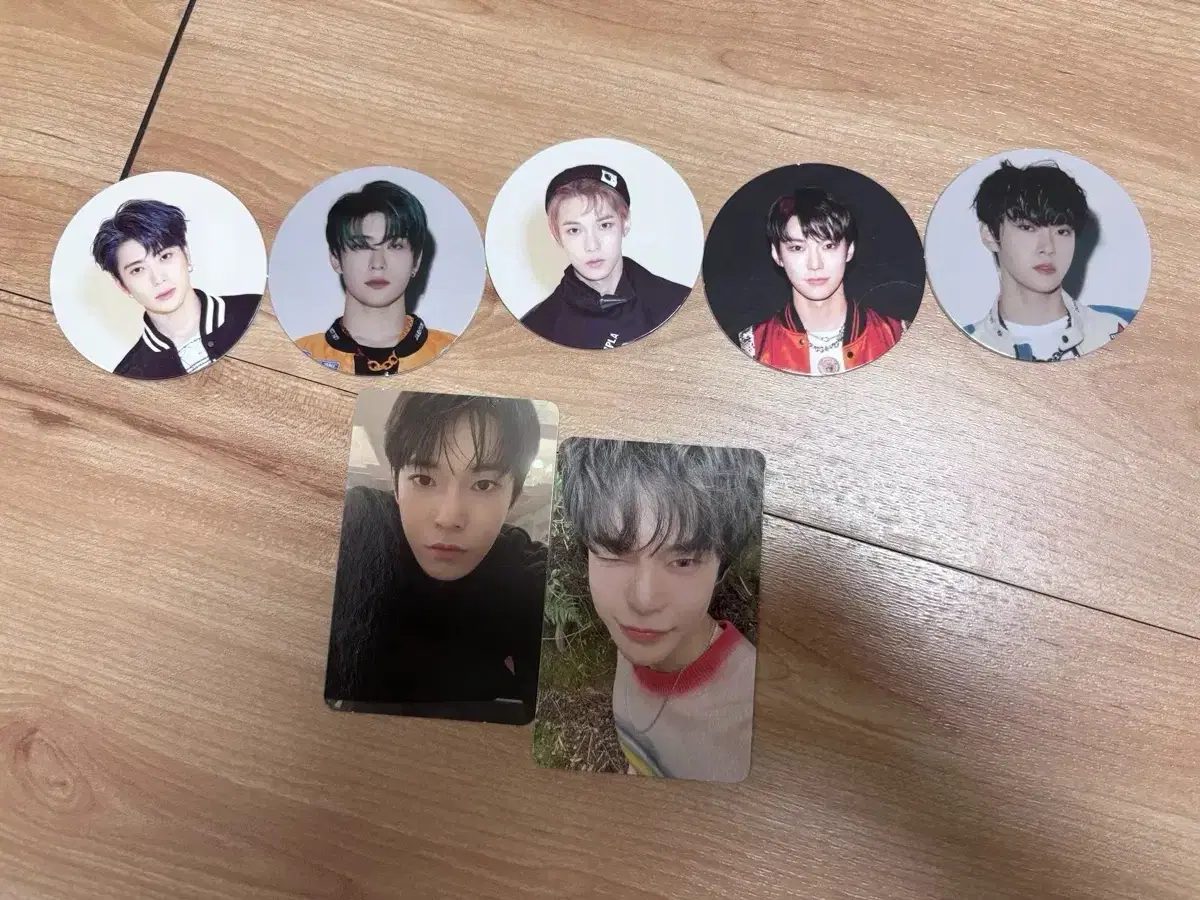NCT 도영 포카 재현 도영 써클, 포스터