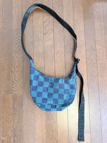 BAGGU 숄더백 체커 패턴