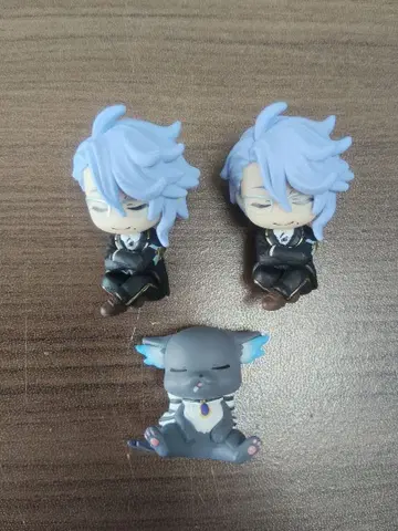 [트위스테] 어깨 쿵 Fig 아즐 아즐 그림