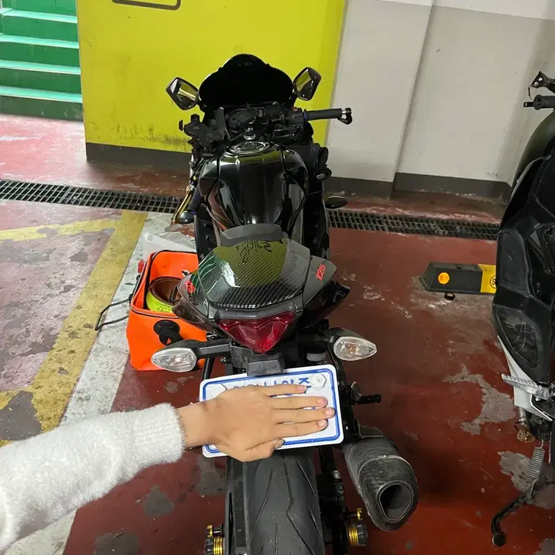 gsxr 125 스즈키 팝니다 19년식 급처 가격 제시