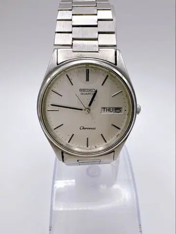 SEIKO Quartz Chronos 손목시계 본체
