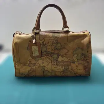PRIMA CLASSE / ALVIERO MARTINI