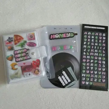 HANA Moment Box 2026 씰북 스티커 book