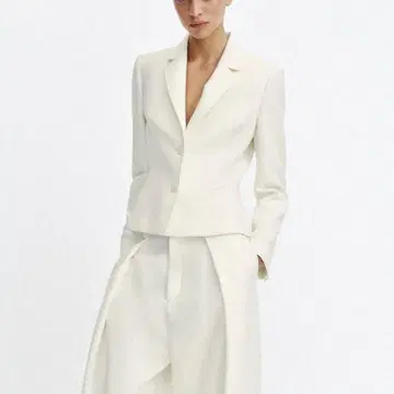 ZARA 숄더 패드 블레이저