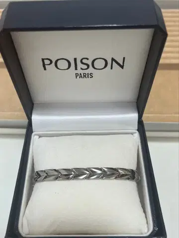 POISON PARIS 팔찌 실버 컬러