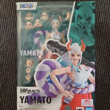 S.H.Figuarts ONE PIECE 야마토 피규어