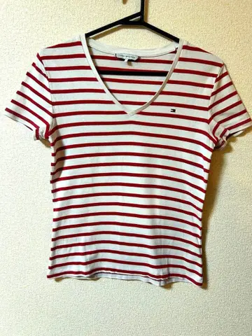 TOMMY HILFIGER 보더 V넥 티셔츠