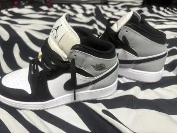 Jordan Air 하이컷 스니커즈 화이트 그레이 블랙