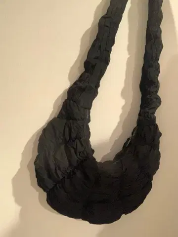 COS 가방