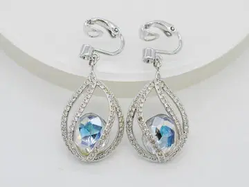 스와로브스키 SWAROVSKI 귀찌 큐빅 크리스탈 고급
