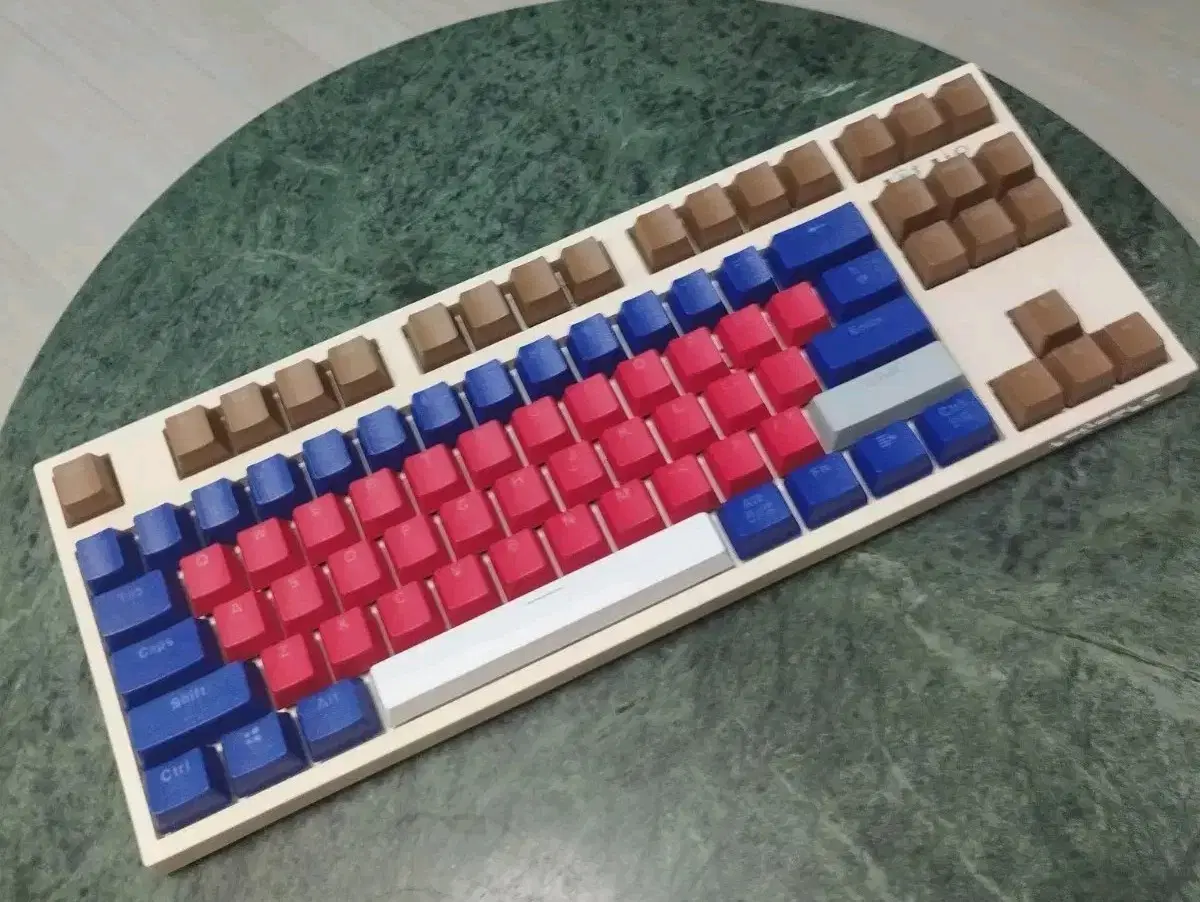 커스텀키보드 레오폴드 fc750pbt 유선/블루투스