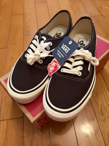새상품 VANS 애너하임 팩토리 오센틱 블랙