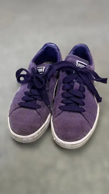 PUMA 스웨이드 스니커즈 퍼플 23.0cm