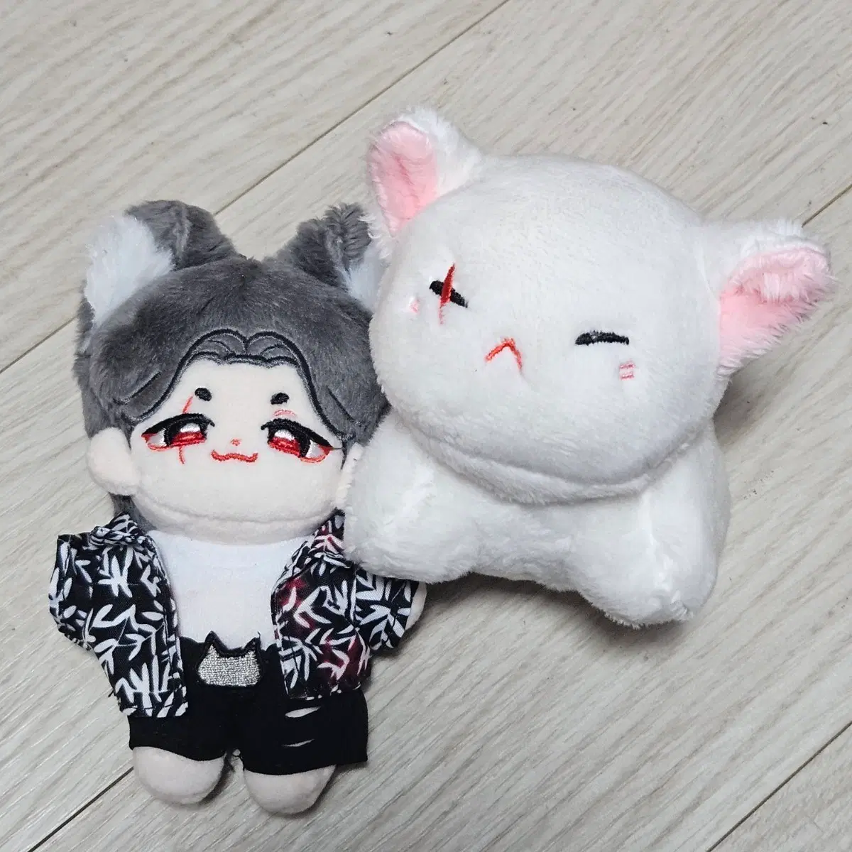 슈가속성인형 히슈 모옹기 bts