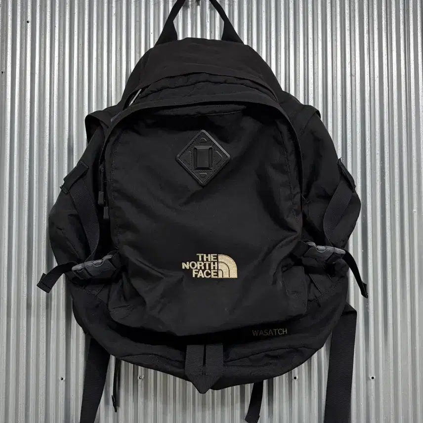 THE NORTH FACE ザ・ノース・フェイス ワサチバックパックブラック4.5