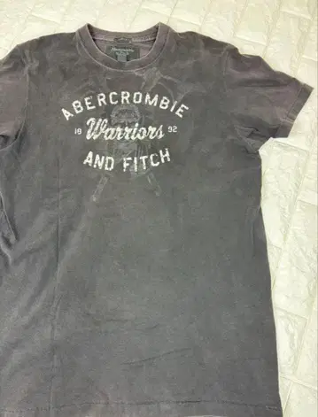 00s Abercrombie & Fitch 페이드 가공 T셔츠 Y2K