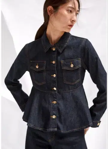 [ 완판템 ] ZARA 데님 페플럼 자켓