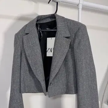 택 포함 새상품 ZARA 그레이 크롭 테일러드 자켓 s