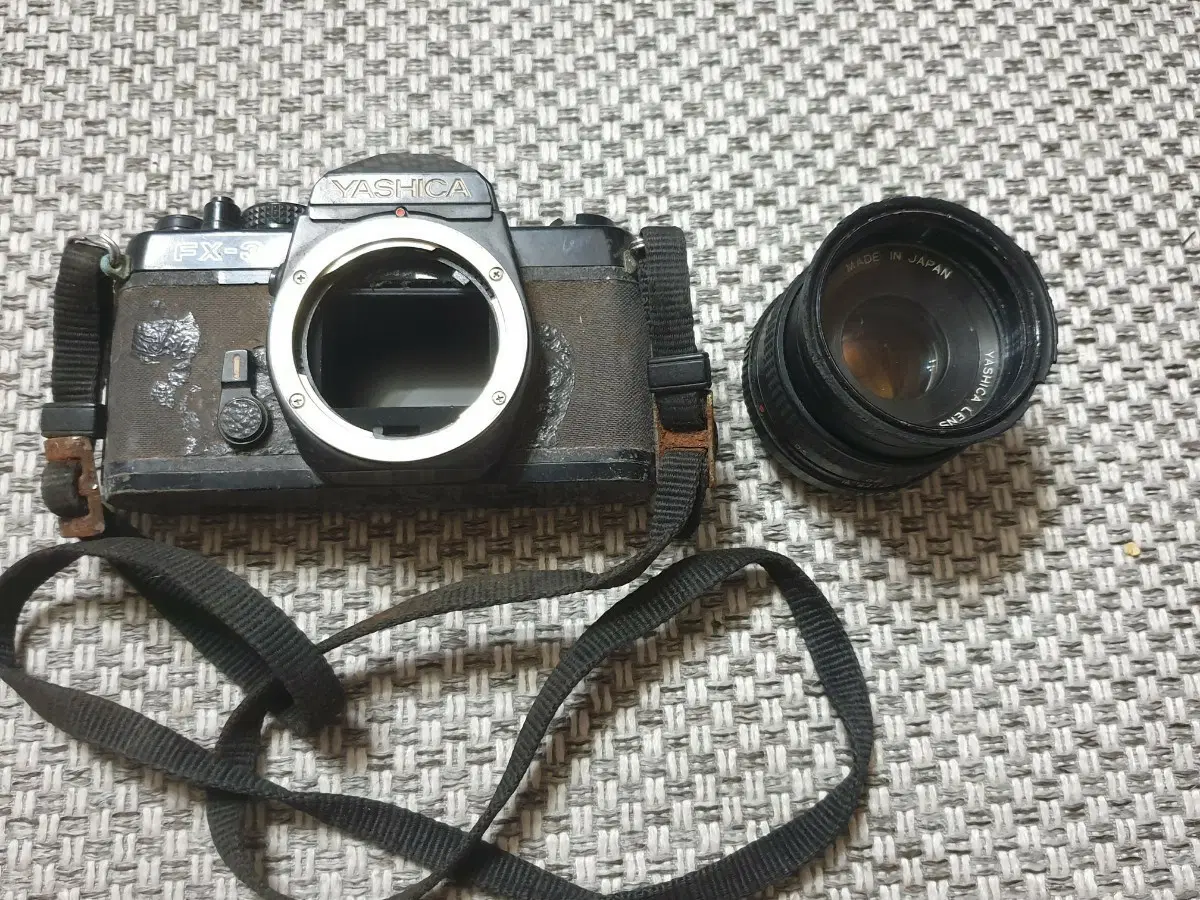 야시카 FX-3 필름 카메라 렌즈 포함 고장 부품용 소품용