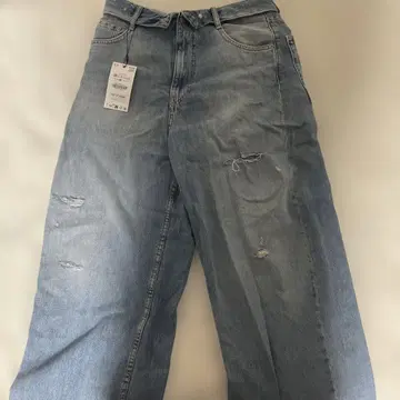 ZARA 데님 팬츠 데미지 가공 라이트 블루 사이즈 38