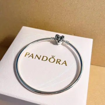 PANDORA 판도라 뱅글 팔찌 하트 버터플라이 19cm