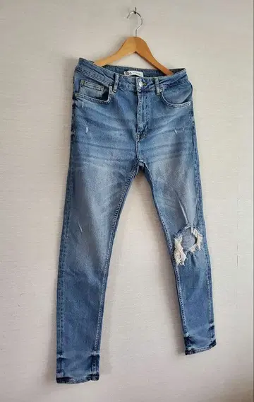 ZARA 데미지 스키니 데님 팬츠 데님 팬츠 ZARA 멋쟁이 인기