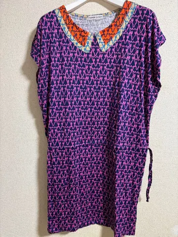 TSUMORI CHISATO 반팔 튜닉 올 패턴 트롱프뢰유풍 카라 부착