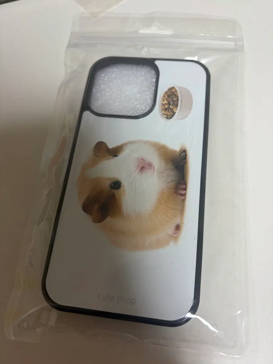 기니피그 폰케이스