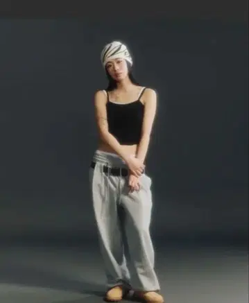 [ FTC ] RHINESTONE BELT LOOP SWEAT PANTS