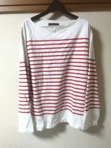 Outil L'outil vestimentaire 보더 티셔츠