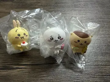 앉은 치이카와 (먼작귀) 가챠가챠 3종 세트
