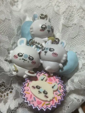 치이카와 모몽가 키링 4개 세트