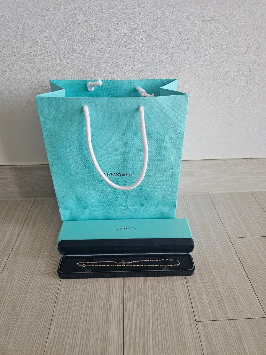정품 티파니앤코 T Two 더블체인팔찌 18k 옐로우골드