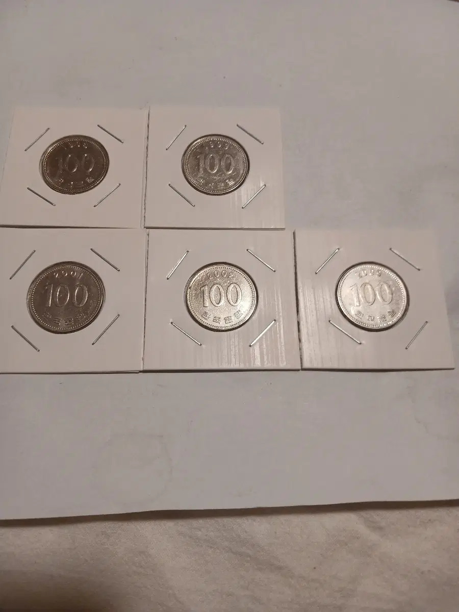 100원 5개