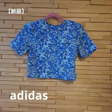 [새상품] adidas 꽃무늬 크롭 기장 반팔 T셔츠 M사이즈