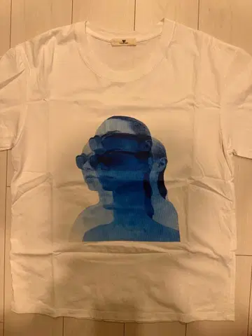 Ninety-nine Sunglasses woman T-shirt