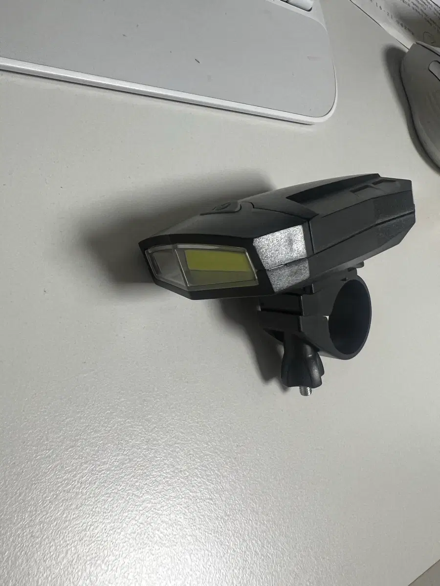 고휘도 LED 자전거 전조등 블랙